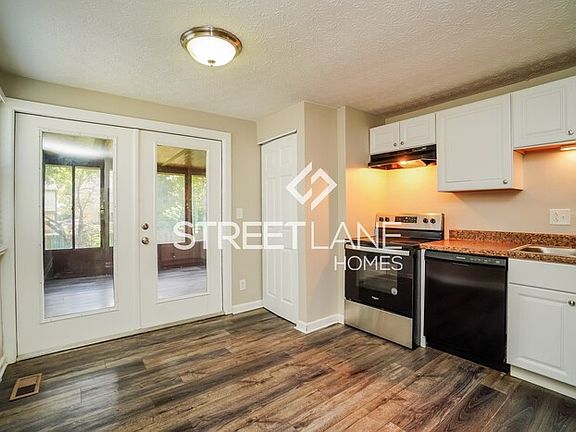 5th image of 6769 Centennial Dr