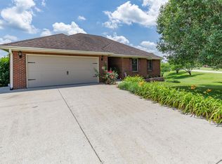 612 Autumn Wood Dr, Richmond, KY 40475