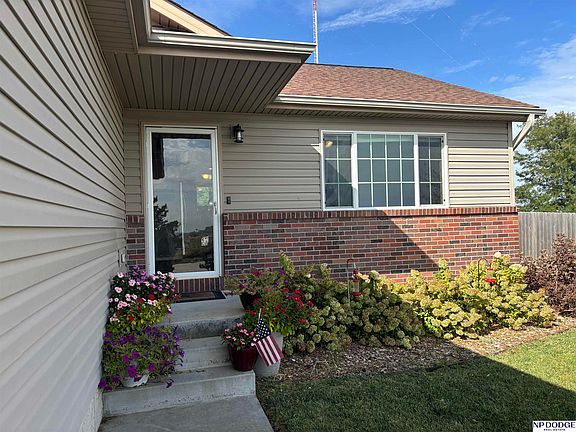 4th image of 187 Northwood Ln