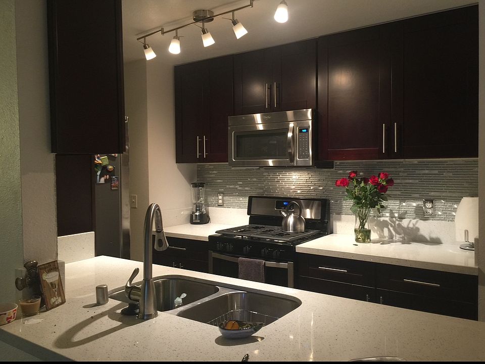 1st image of 1611 Hotel Cir S #B106