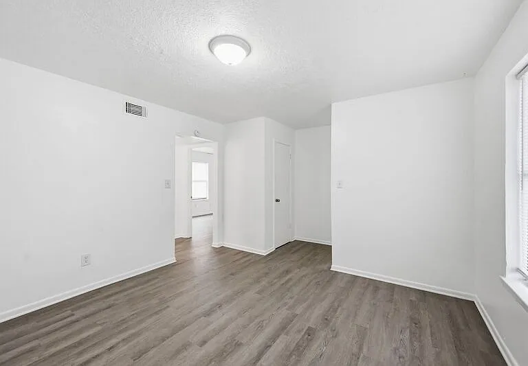 1410 S Elizabeth Ave #105 — Photo 10