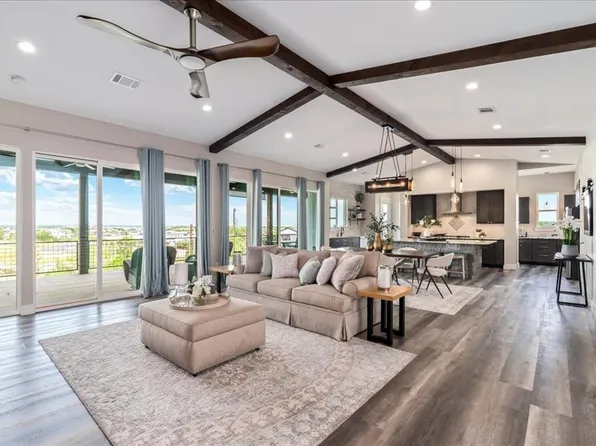 714 Matern Dr, Horseshoe Bay, TX 78657