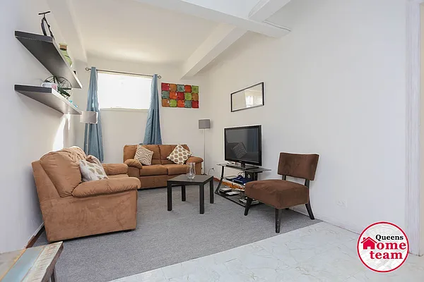 Sold by Keller Williams Realty Landmark II | media 21