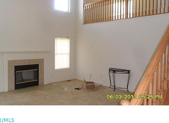 5th image of 7271 Blue Holly Dr