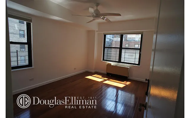 Rented by Douglas Elliman | media 23