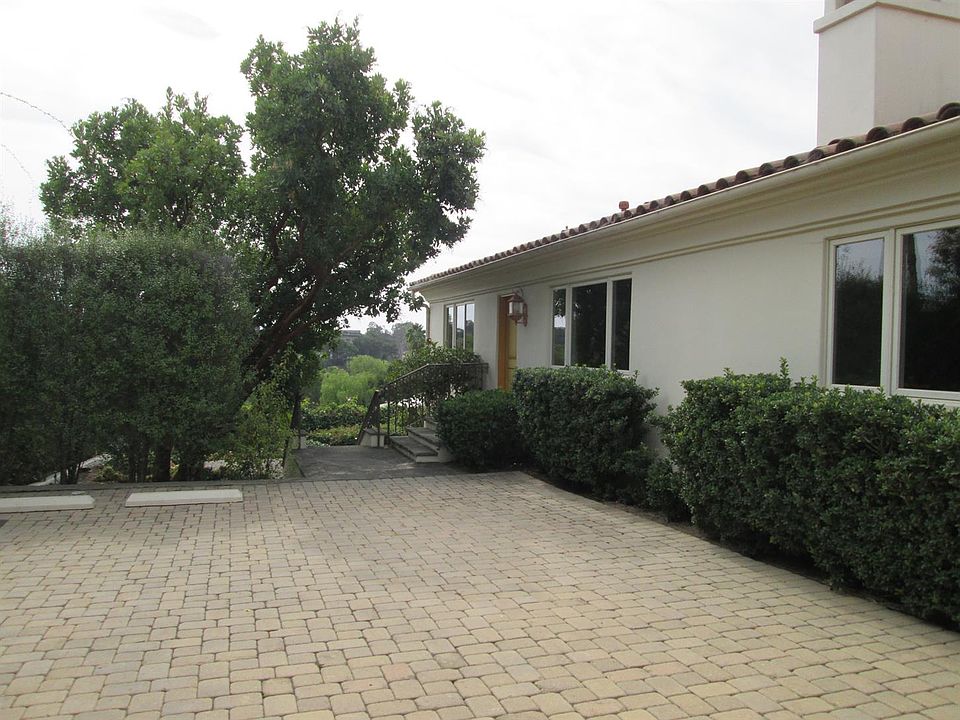 1st image of 4733 San Antonio Ct