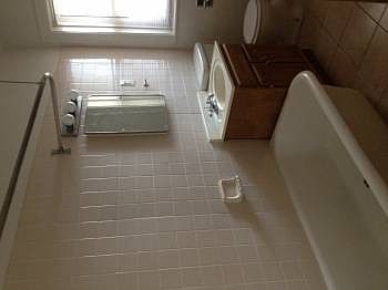 5th image of 3119 N Lockwood Ave #2