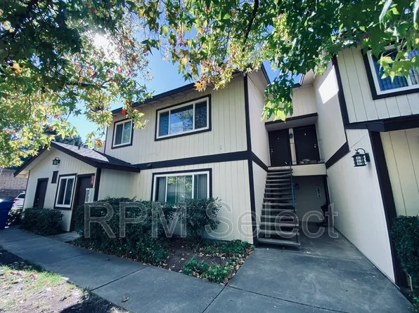 1320 Kenwal Rd APT 1, Concord, CA 94521