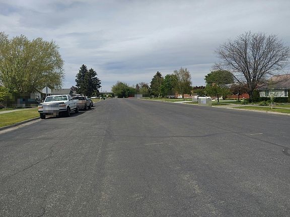 4th image of 206 N Emerson Ave