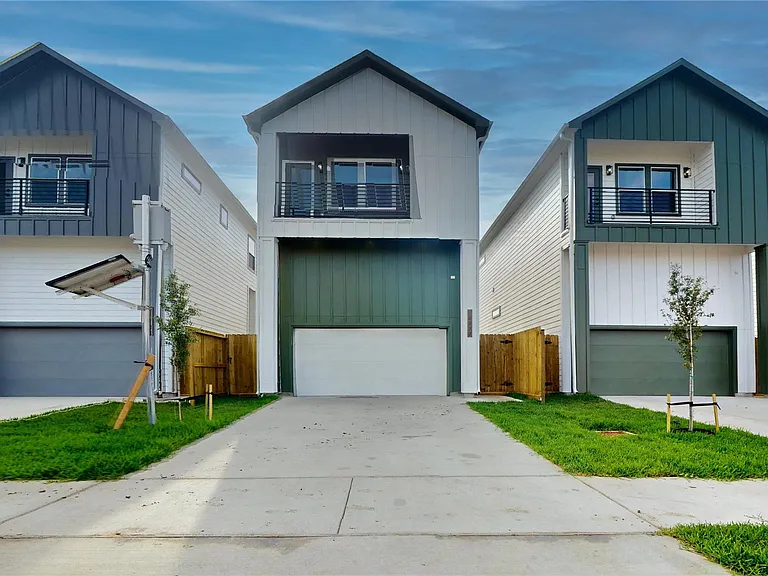 12224 Kirkgard — Photo 1