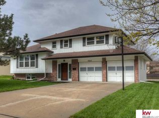 5412 S 94th St, Omaha, NE 68127