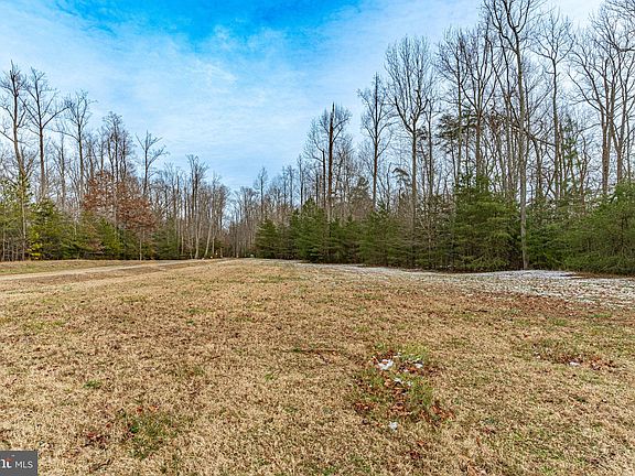 4th image of 46375 Lanyon Ln