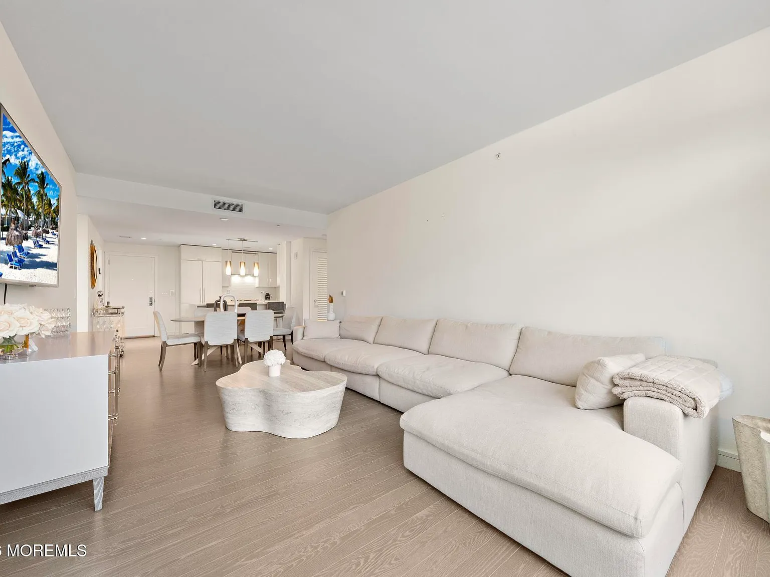 2 bed, $6,500 — Photo 4