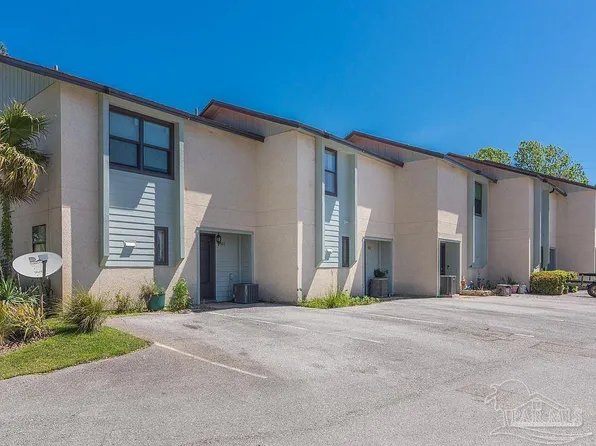 1699 W Highway 98 APT 604, Mary Esther, FL 32569