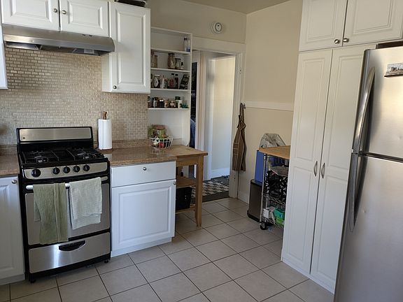5th image of 388 16th Ave