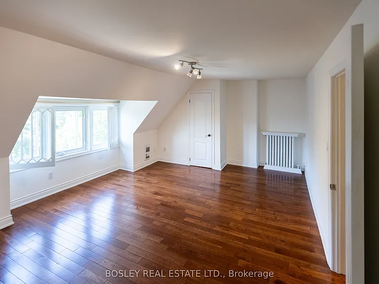 411 Shaw St #2 — Photo 10