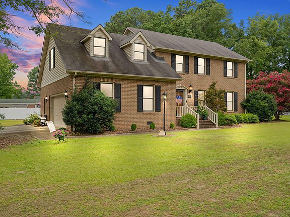 4th image of 2206 Northridge Pl