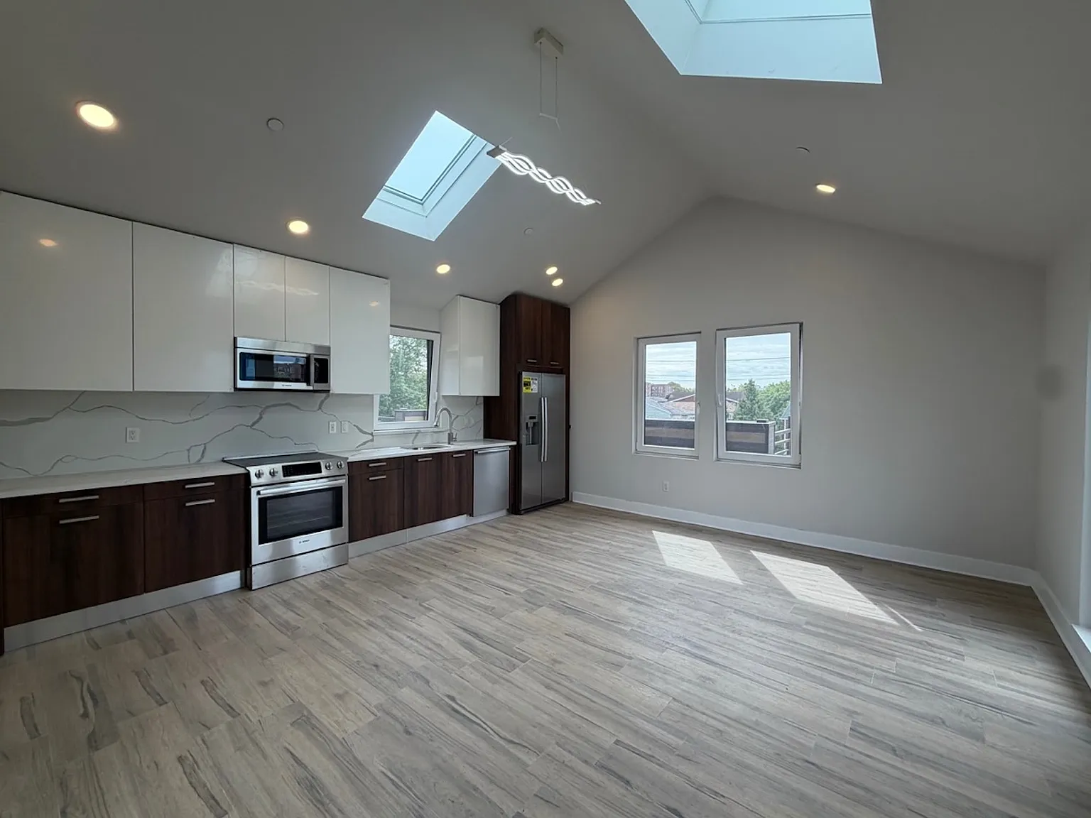 2478 East 11th Street — Photo 2