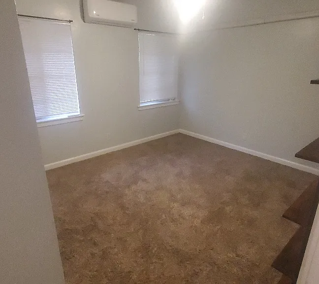 2235 E Terrace Ave — Photo 13