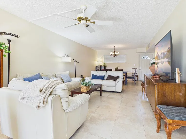 381 S Hollybrook Dr #106 — Photo 10