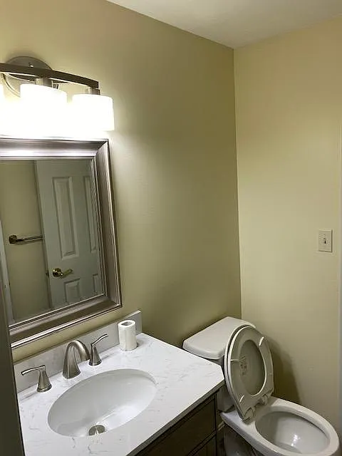 9 Redwood Cir — Photo 3