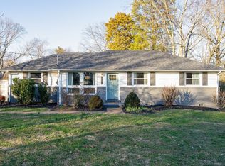 500 Whispering Hills Dr, Nashville, TN 37211