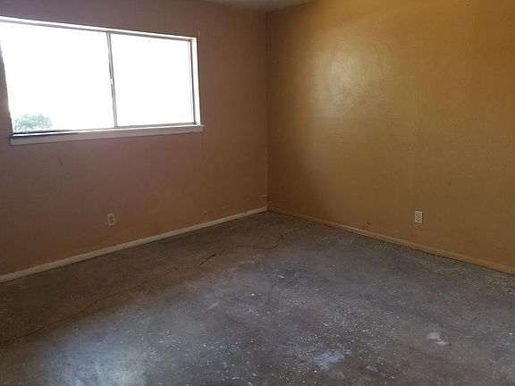 4th image of 3316 Bedford Ave