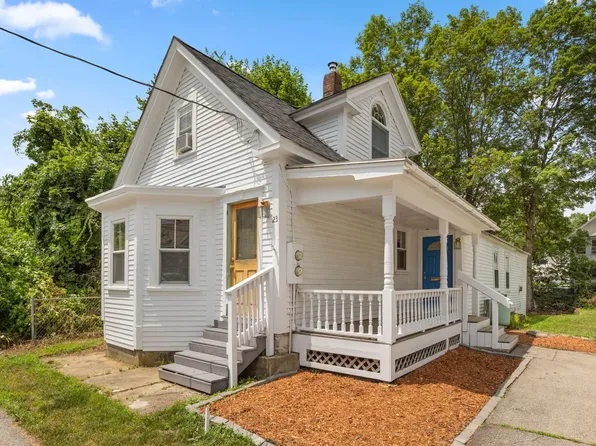 23 Pine Street, Rochester, NH 03867