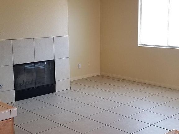 3rd image of 13255 West Dr
