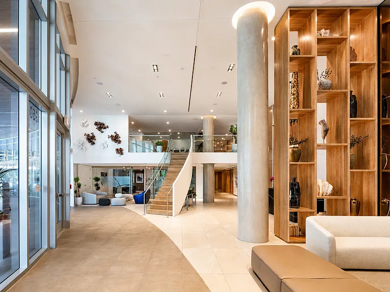 Ascent at Metropolitan Naples — Photo 11