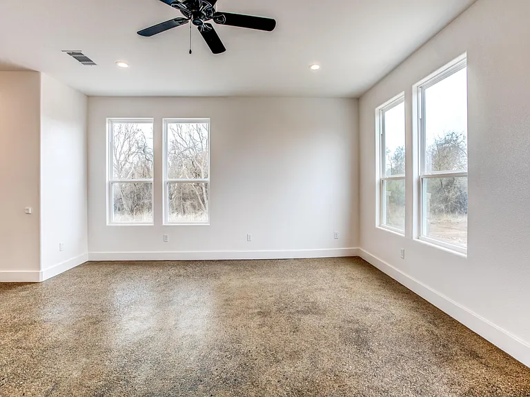 117 Dealva Ct — Photo 24