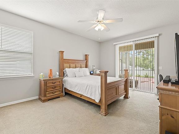 4th image of 144 Costa Loop