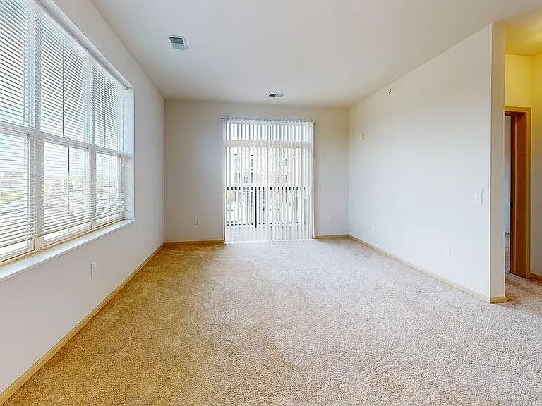 1-Bedroom-Den-Unit-156-210-Living-Room