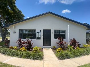 816 W Tiffany Dr APT 1, Mangonia Park, FL 33407