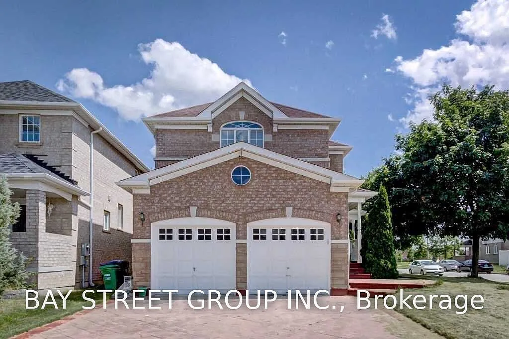 4 bed, $3,250 — Photo 1