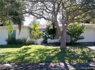 3250 Pinon Dr, Holiday, FL 34691