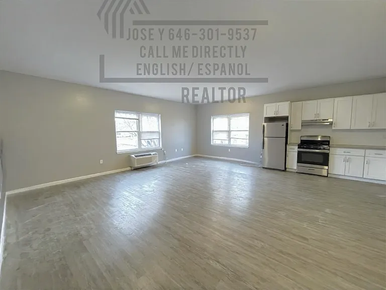 146 Hamilton Ave #200 — Photo 2