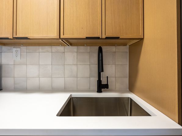 4906 N Kentucky Ave APT 2