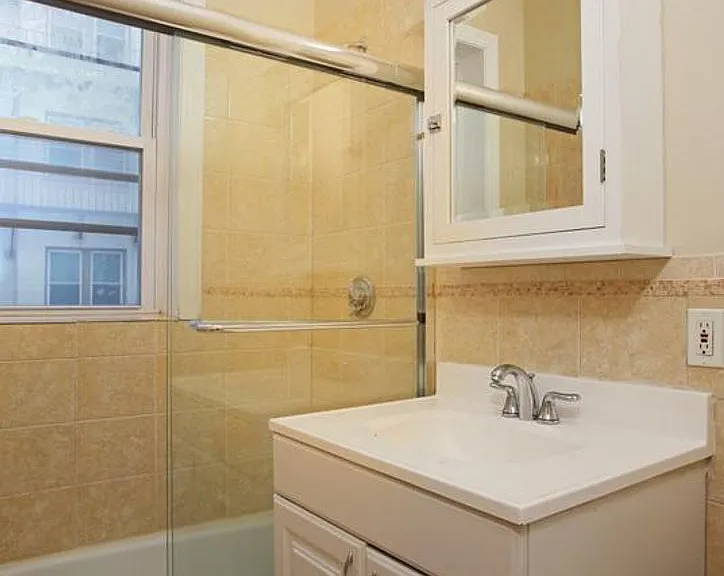 1101 Boylston St #1C — Photo 4