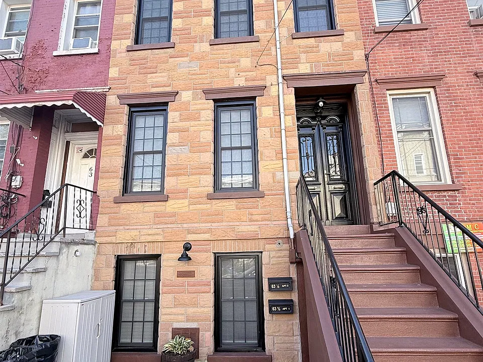 63.5 Lafayette St #1