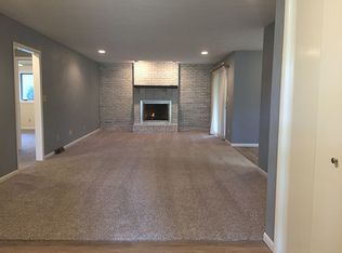 121 S Oxford Rd, Springfield, IL 62704