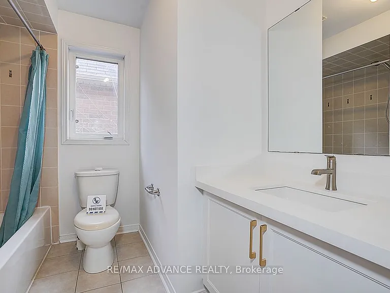 137 Laramie Cres — Photo 27