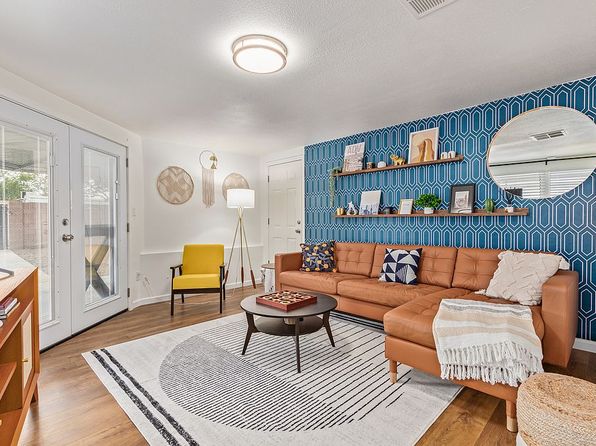 1929 E Indianola Ave