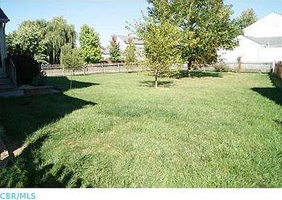 3rd image of 4966 Hilliard Green Dr