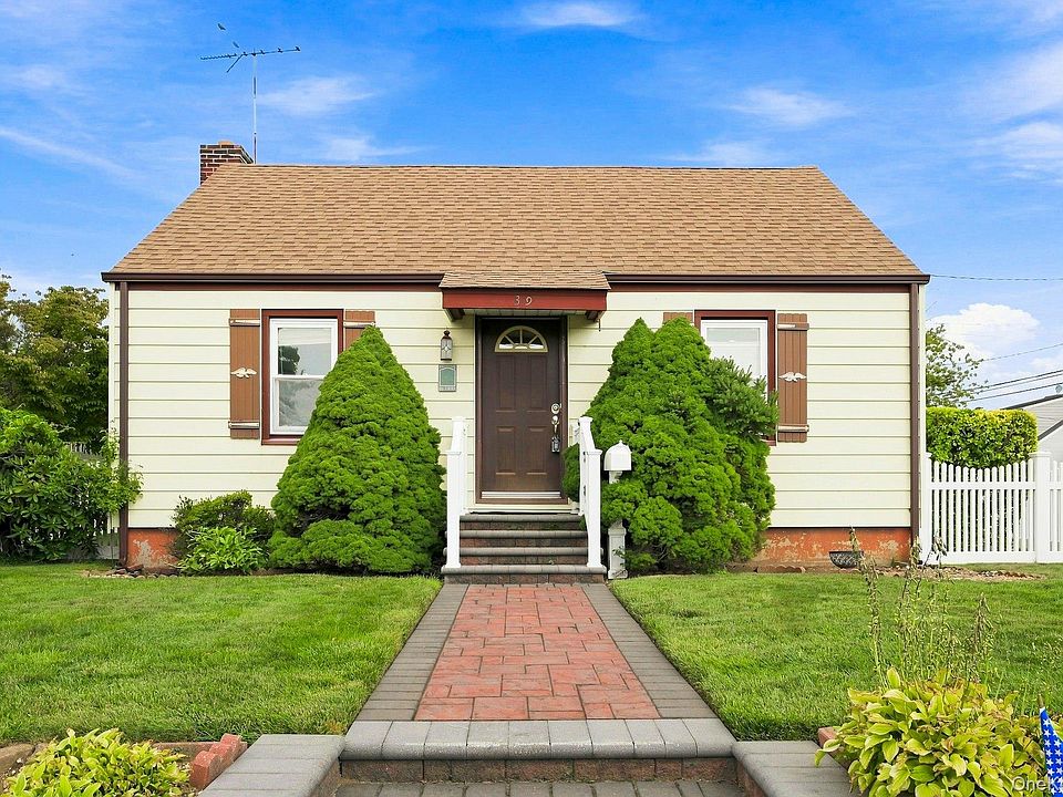 1st image of 39 Emma Street