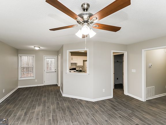 4th image of 1091 Woodwind Dr