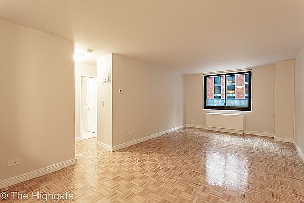 1st image of 182 E 95th St APT 3h