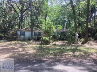 114 Carpenter Dr, Midway, GA 31320