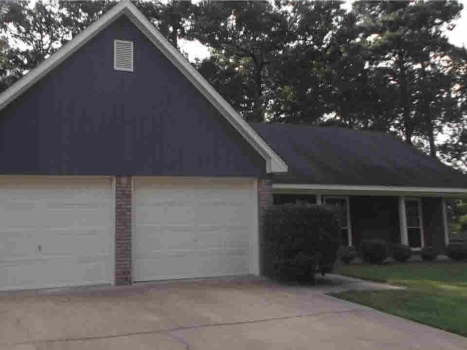 1st image of 1033 Lake Dockery Dr