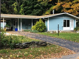 38 Fernbrook Rd, Northborough, MA 01532